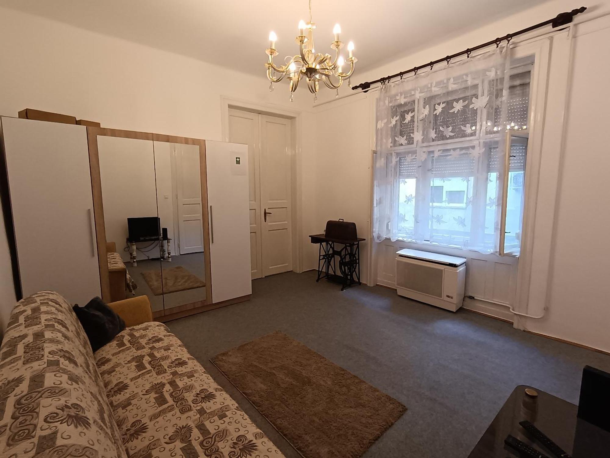 Rom Apartman Budapest Exterior photo
