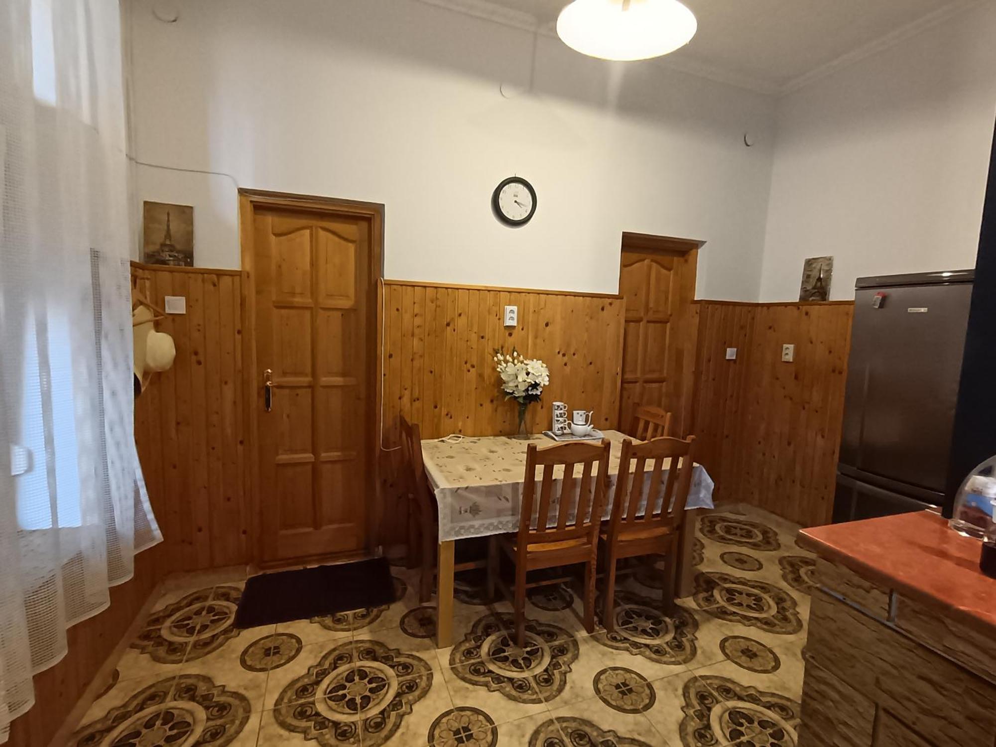 Rom Apartman Budapest Exterior photo